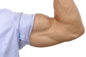 ARE DUMBBELLS ALL THAT’S NEEDED TO BUILD BIG BICEPS?