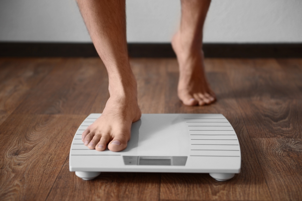 using TDEE to gain or lose weight