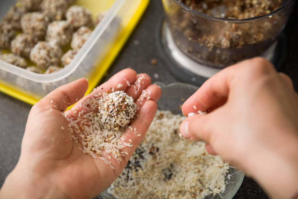 how to make protein balls